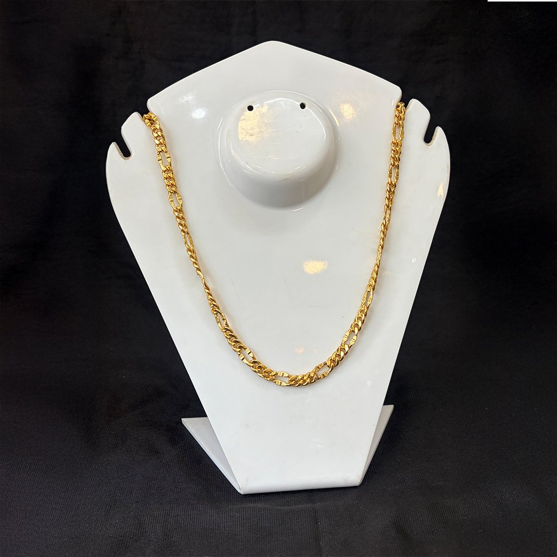 Elegant Gold Chain Design 2