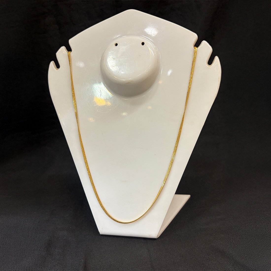 Elegant Gold Chain Design 2