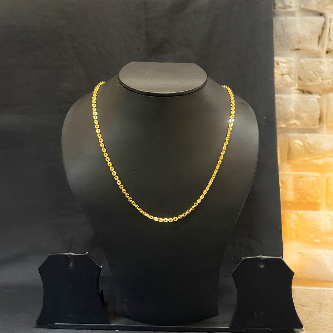 Elegant Gold Chain Design 2